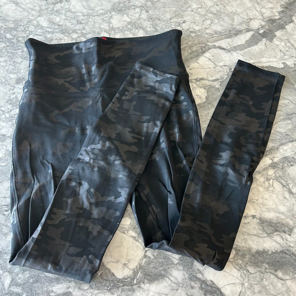 Spanx High Waist Metallic Camo Leggings Black Medium